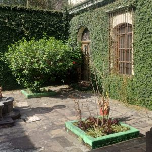 Casa Grande en Venta en Zona 1